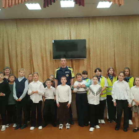 ​  Встреча сотрудника ГАИ с обучающимися начальной школы МБОУ СОШ№ 6