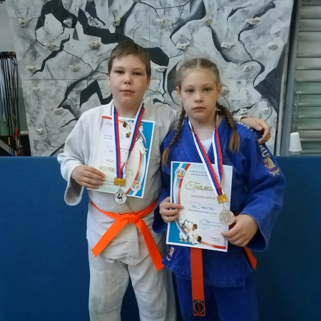 Здоровые интересы и увлечения  учеников МБОУ СОШ № 6