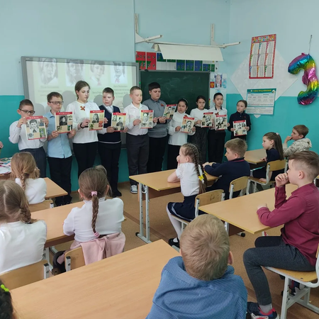 Со школьного порога шагнувшие в войну