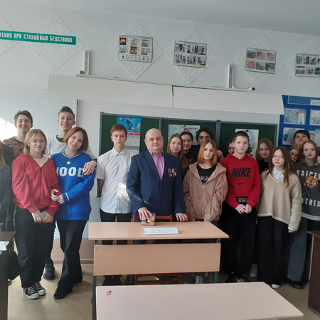 ​  Урок  Мужества   с участникам  боевых действий в Чечне