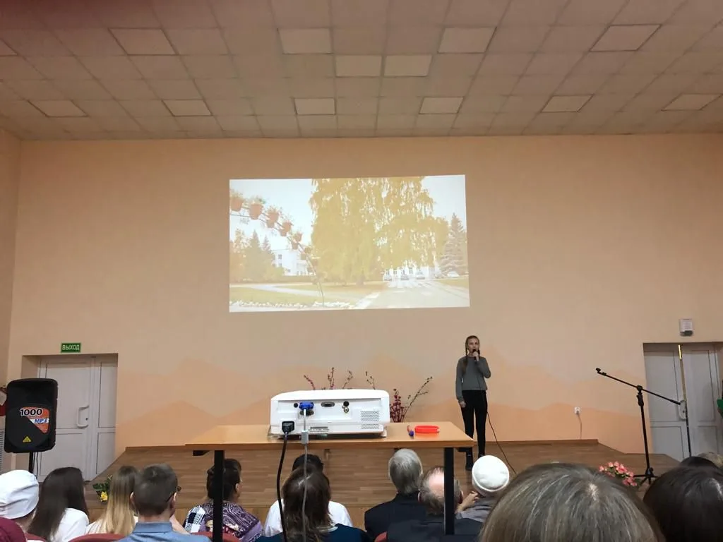 Литературно-музыкальная композиция «Будьте счастливы, люди, на свете!»